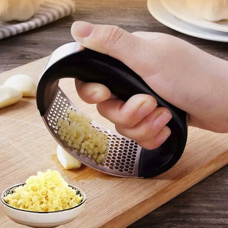 Stainless Steel Garlic Press Rocker – Manual Crusher & Chopper Tool